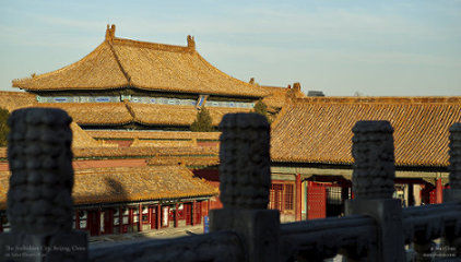 Gates in the Inner Courts